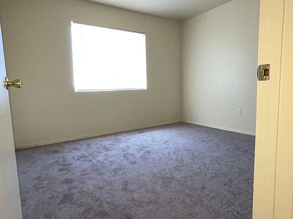 4th image of 412 S Avenue F Unit 404