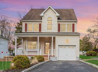 86 Leghorn Ave, Bridgewater, NJ