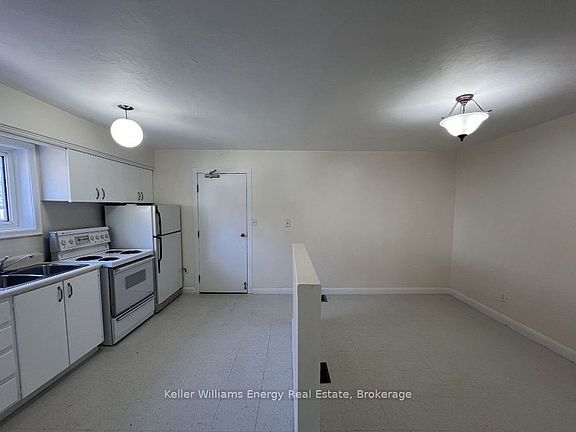 3rd image of 169 Mary St N #1