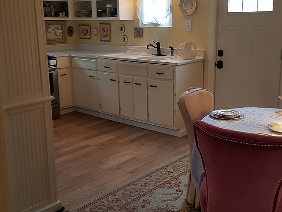 Kitchen and Second Entrence