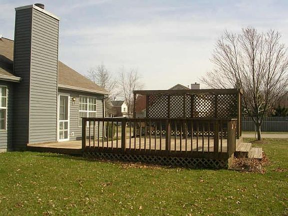 2nd image of 7618 N Allenwood Cir