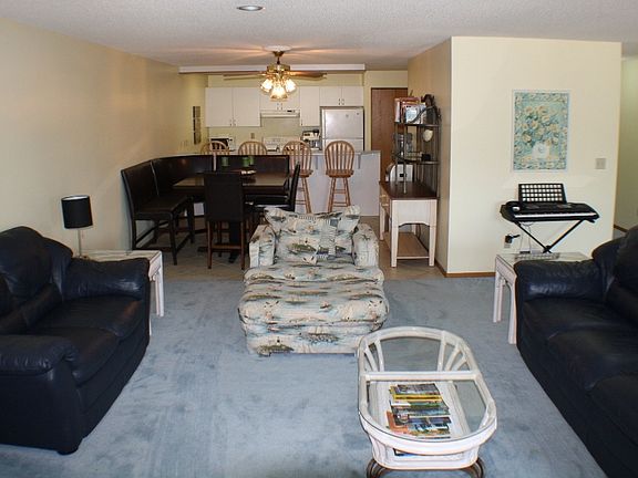 Living Room & Dining Room