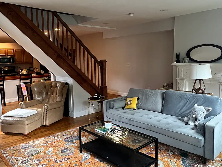 123 S 22nd St #C — Photo 5