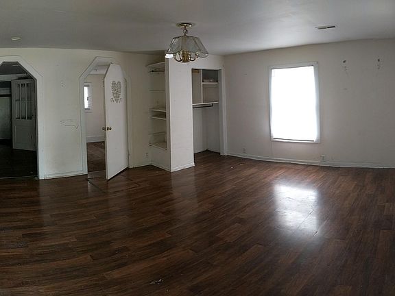 4th image of 304 Watauga Dr