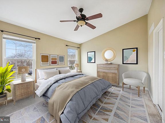 3rd image of 53 Taylors Way