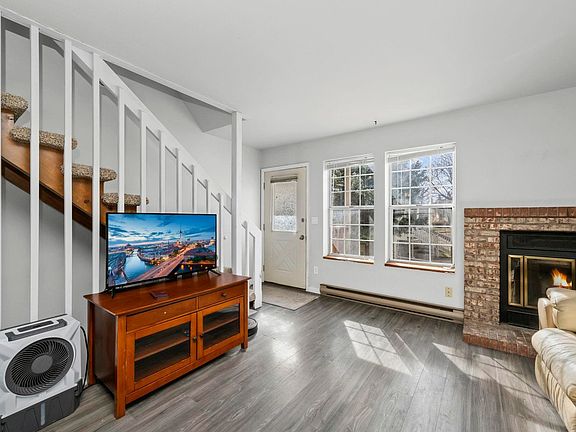 5th image of 3200 Azalea Dr #P-2