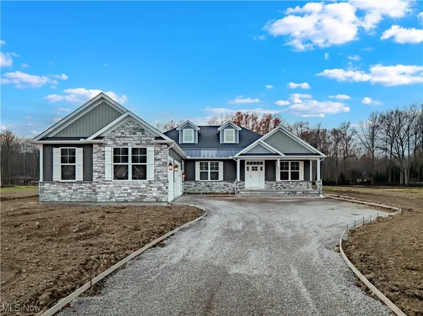 3972 Bradley Rd, Westlake, OH 44145