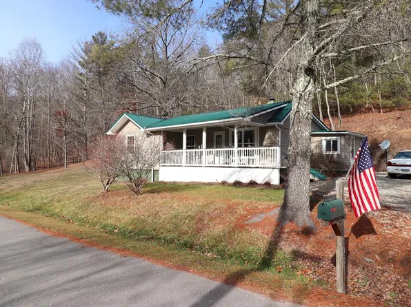 1793 Cox Hollow Rd, Pulaski, VA 24301