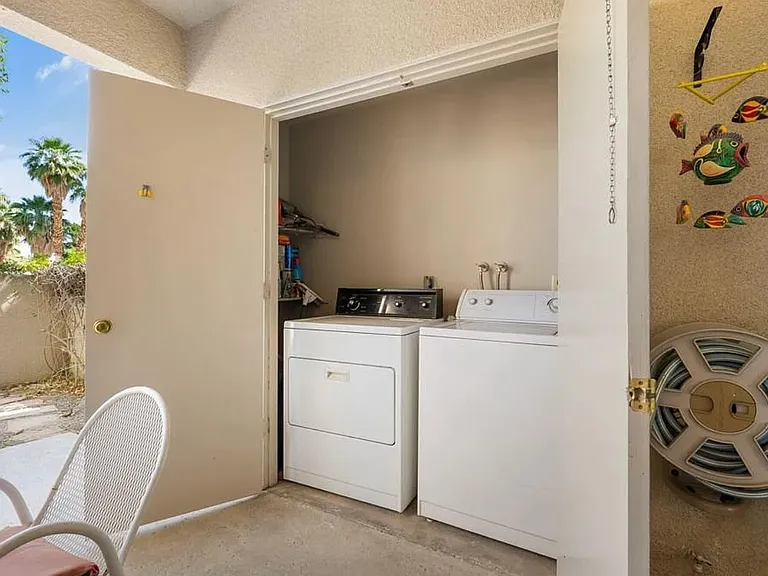 255 S Avenida Caballeros #105 — Photo 25