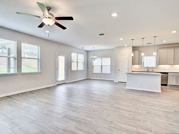 5th image of 2110 Gabby Cole Lane