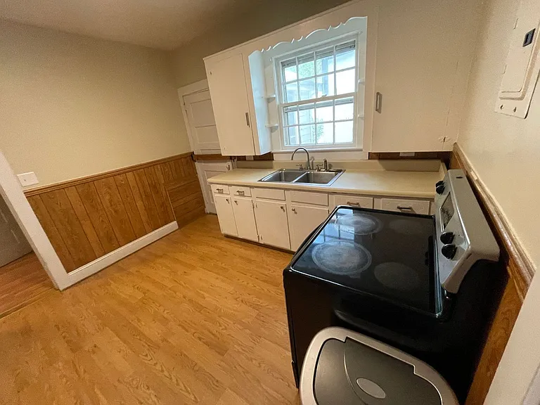 107 Abernathy St — Photo 7