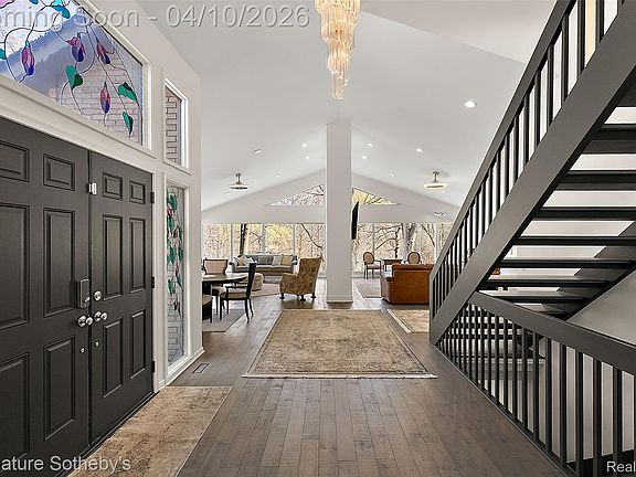 5th image of 4650 Lahser Rd