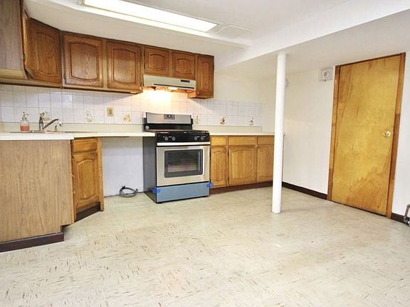 2nd image of 2256 37th St #1