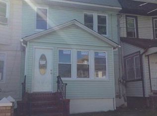10708 122nd St, South Richmond Hill, NY 11419
