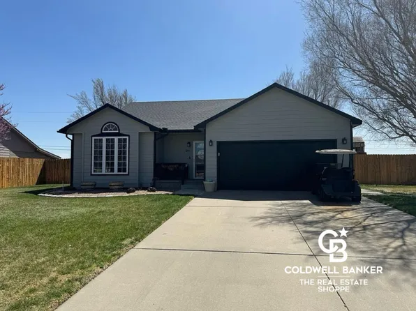 1201 Smith Ave, Lakin, KS 67860