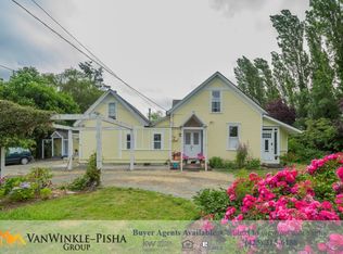 540 N 3rd St, La Conner, WA 98257