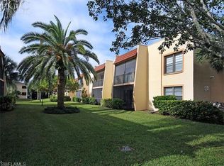 12471 McGregor Blvd APT 12, Fort Myers, FL 33919