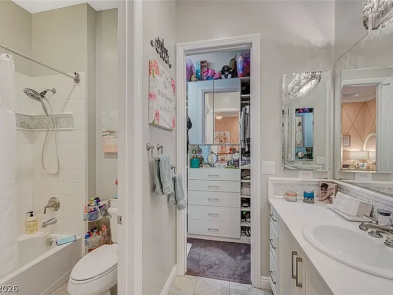81 Navarra Canyon Ct — Photo 45