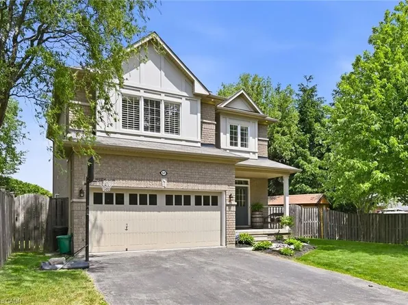 51 Sirente Dr, Hamilton, ON L9A 0B3