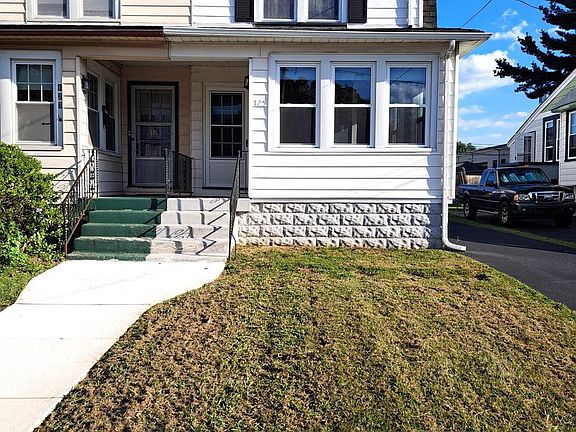 2nd image of 125 N Scott Ave