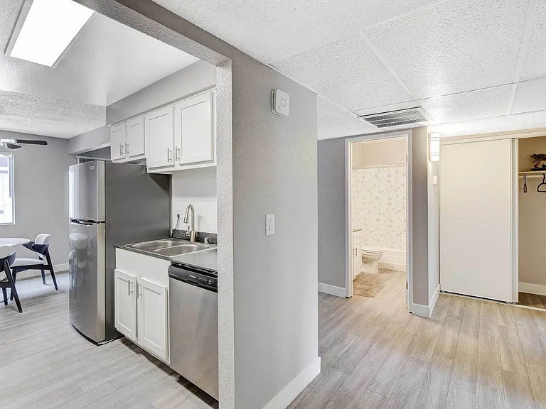 West Edge Apartments