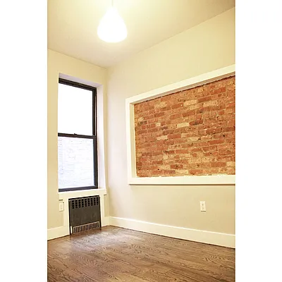 Rented by Nooklyn NYC LLC | media 18