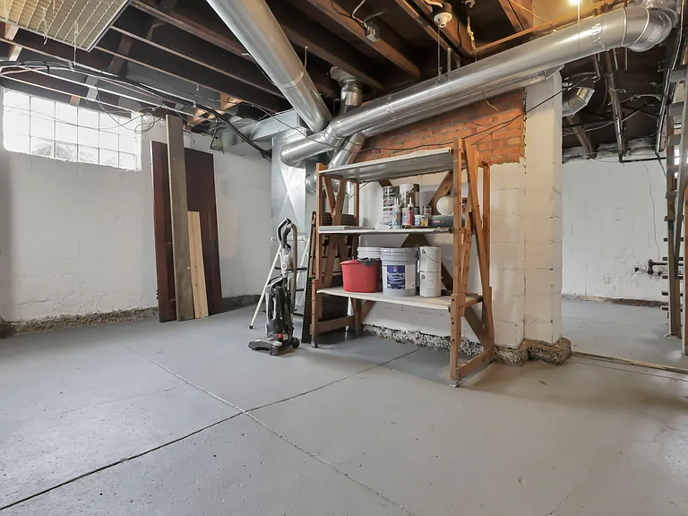 294 Wyandotte Ave — Photo 42