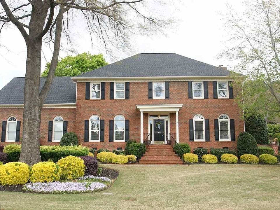 1st image of 301 Barrington Park Dr