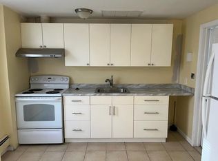 311 N 13th St #2, Philadelphia, PA 19107