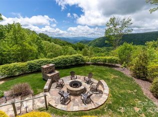 27 Indianola Ln, Bryson City, NC 28713