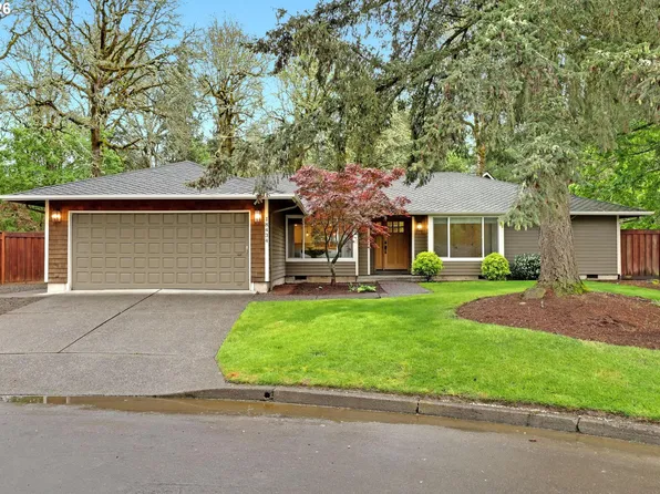18434 Sandpiper Cir, Lake Oswego, OR 97035
