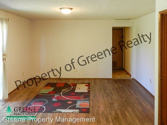 5th image of 715 Wily St NW