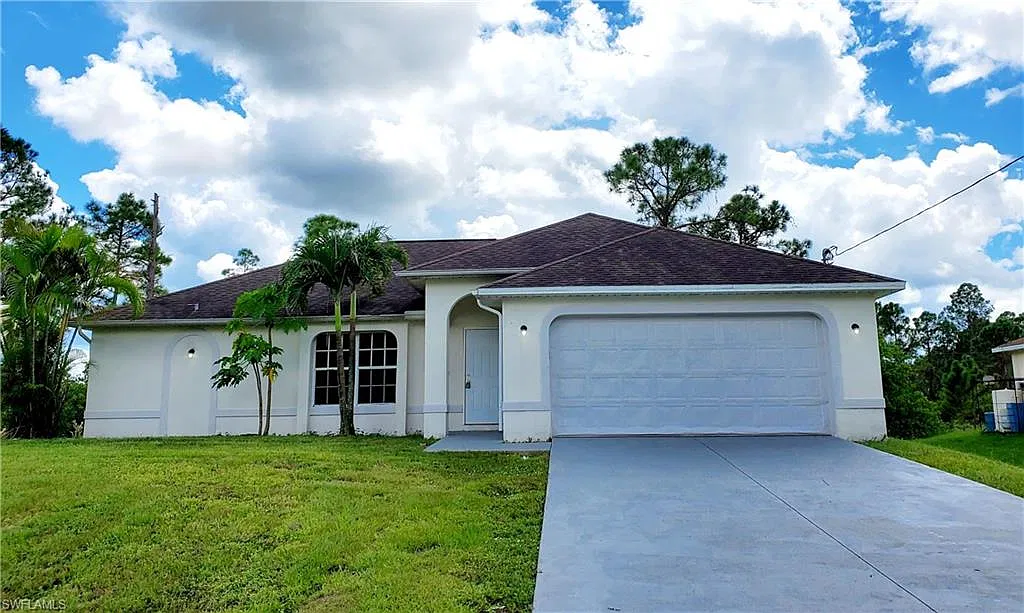 Lehigh Acres — Photo 1