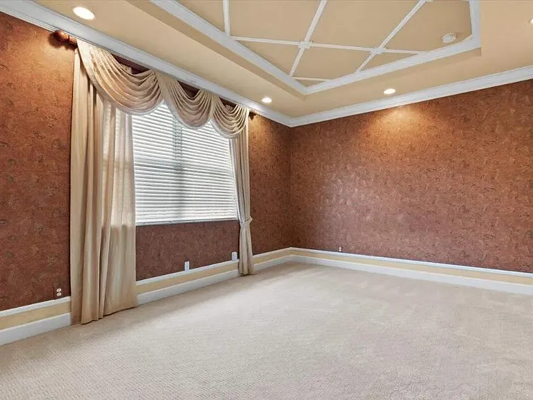 2335 NW Via Della Ct — Photo 36