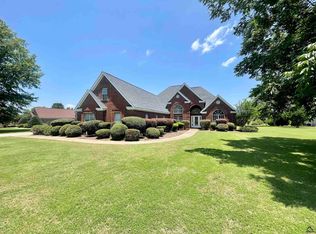 213 Grove Ct, Centerville, GA 31028