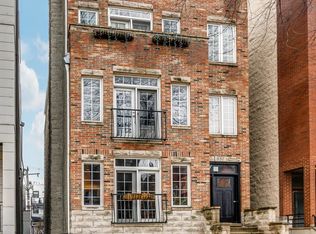 857 N Wood St #2, Chicago, IL 60622