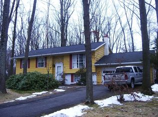 303 Oakley Dr, State College, PA