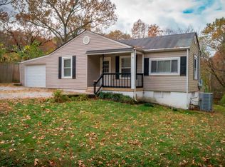 9 Virginia Ave, Rossville, GA 30741