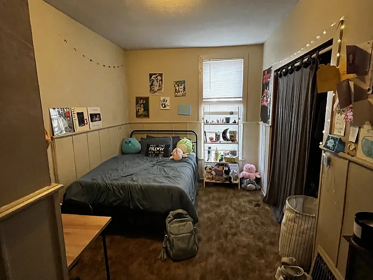 516 Hudson St — Photo 12