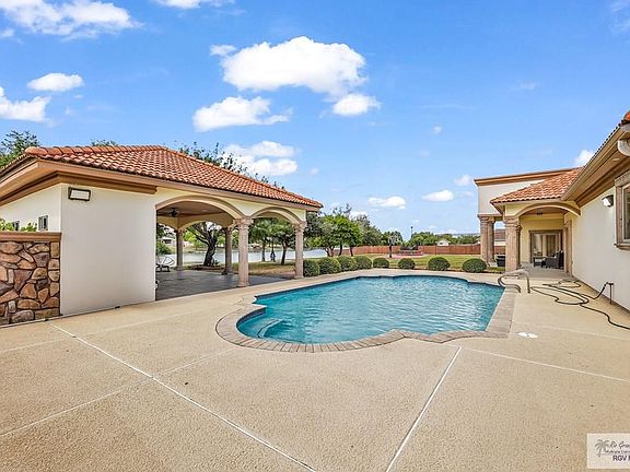 3rd image of 5633 Wild Bird Ln