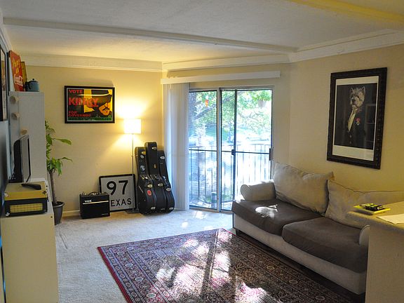 4th image of 2904 Barton Skwy APT 281
