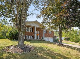51 Exeter Dr, Clendenin, WV 25045