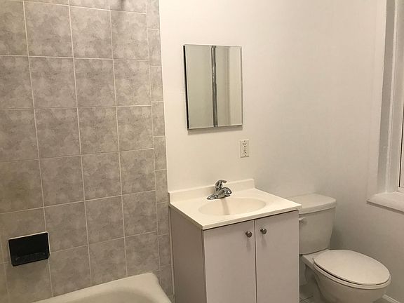 4th image of 26 Highland Ave