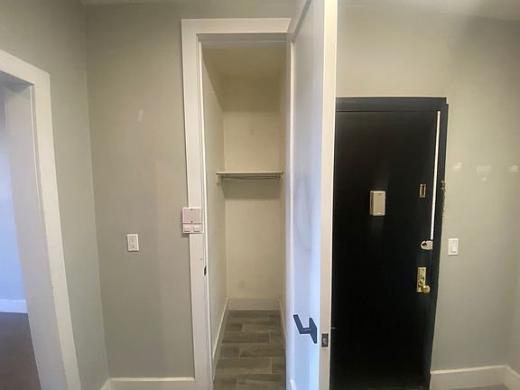5th image of 318 E 126th St APT 3A