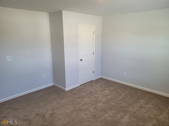 4th image of 7210 Winterberrry Cir