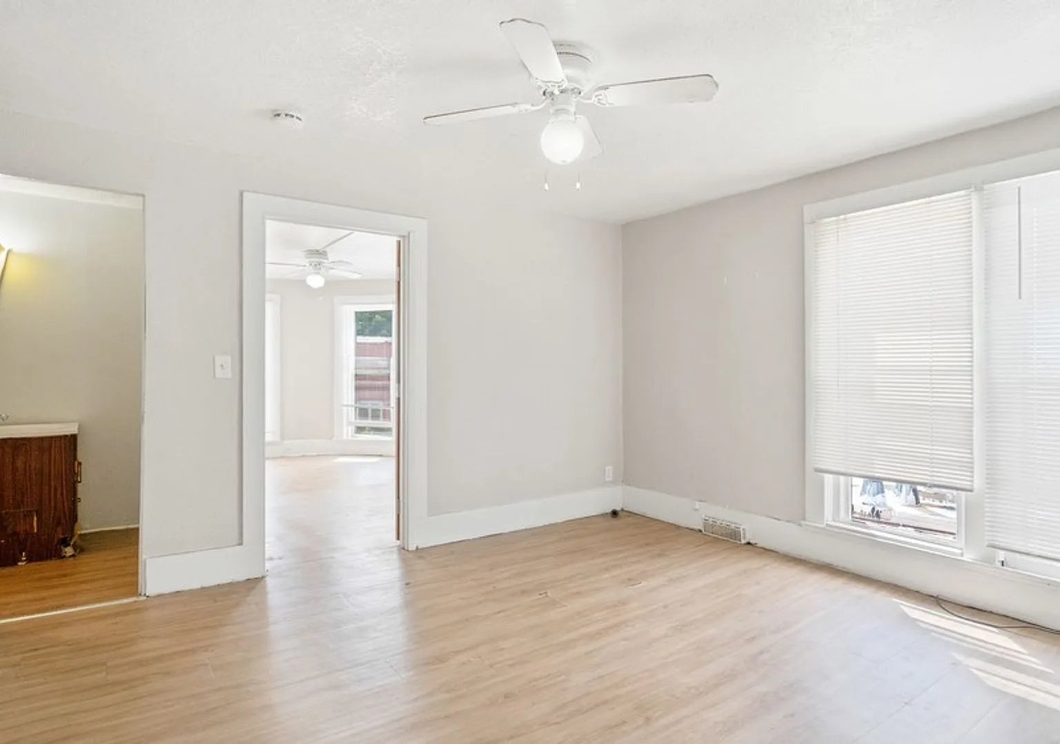 815 W 23rd - Cedar Falls — Photo 4