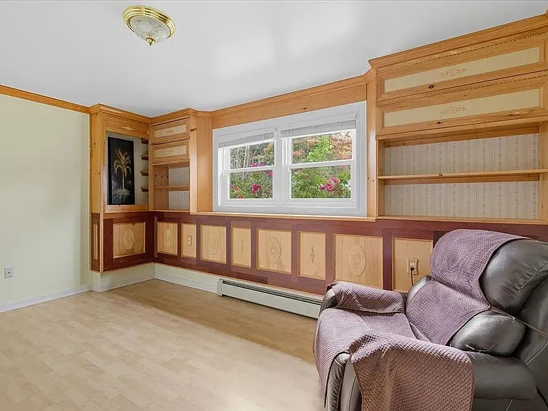 89 Oakwood Dr — Photo 14