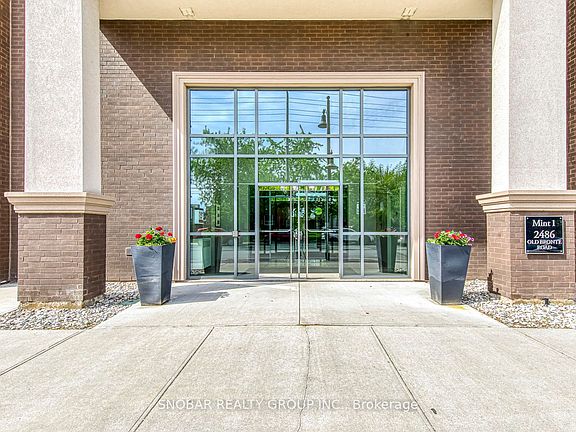 3rd image of 2486 Old Bronte Rd #514