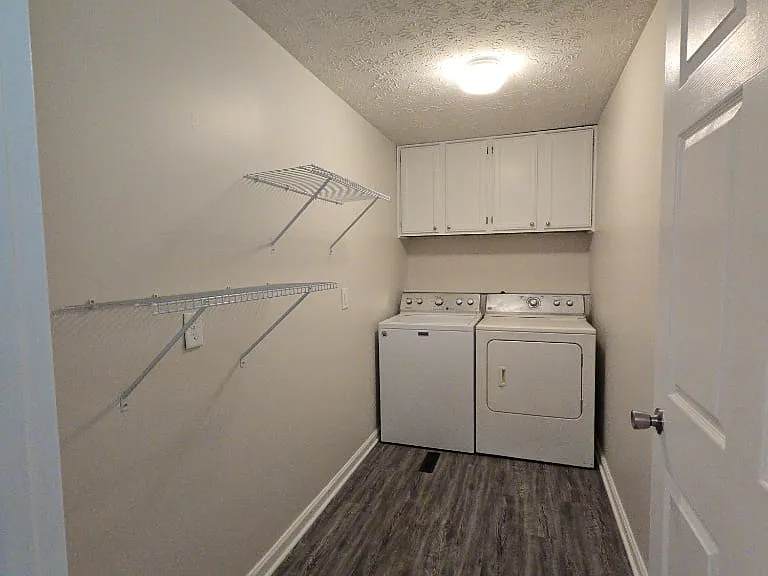 5612 Harshmanville Rd — Photo 10