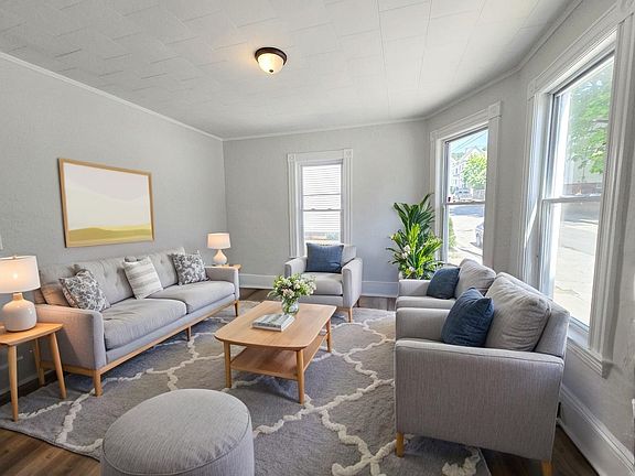 3rd image of 21-23 Dexter St #1